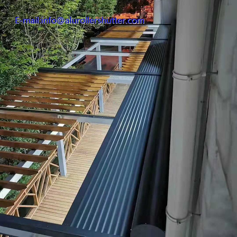Horizontal Aluminium roller shutter for outdoor roof